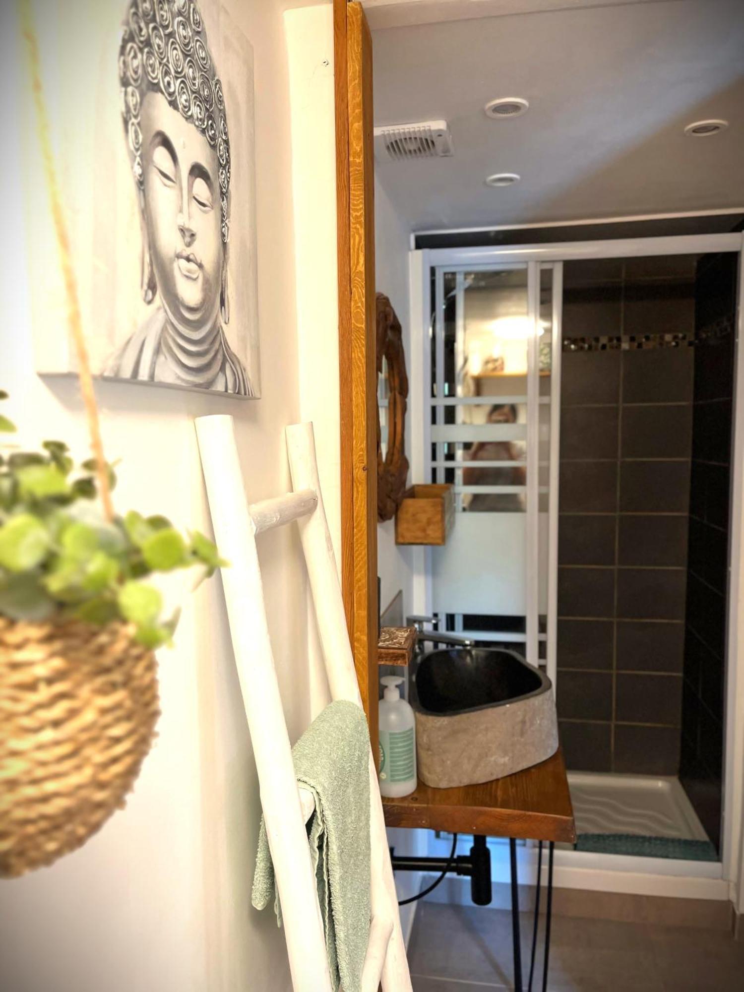 Apartamento Cozy Mini House With Beautiful Views Eygliers Exterior foto