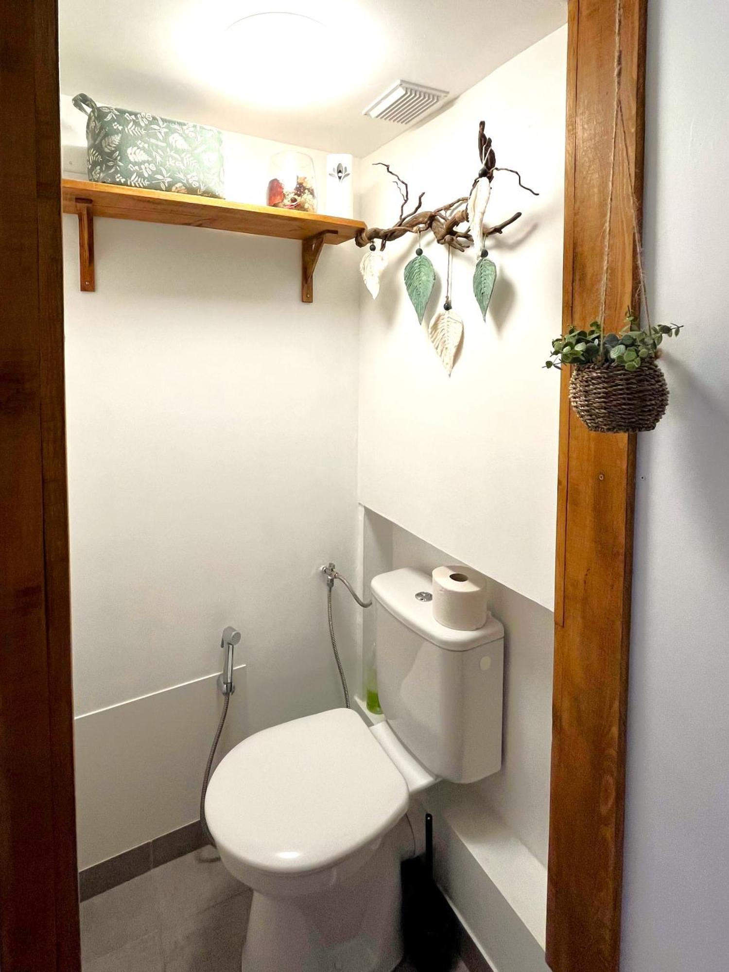 Apartamento Cozy Mini House With Beautiful Views Eygliers Exterior foto